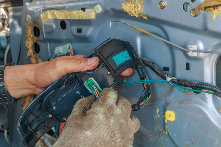 vehicle entry button circuitry car and door unlocking services in largo, fl for your convenience